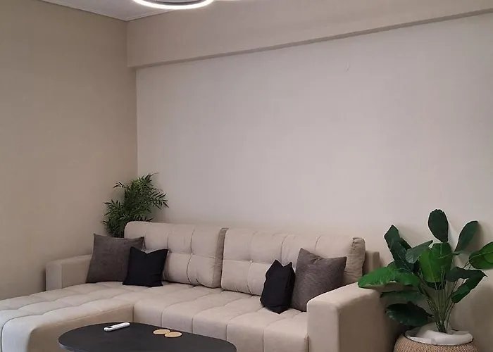 Apartment Avye, By Miorah Selections *