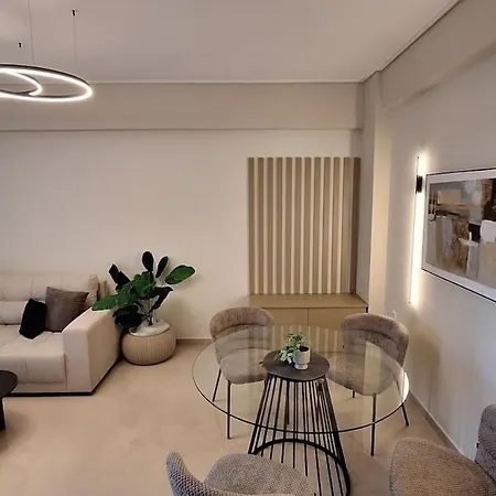 Apartament Avye, By Miorah Selections *