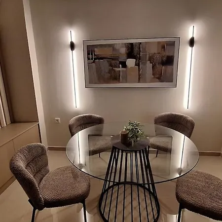 Apartman Avye, By Miorah Selections *