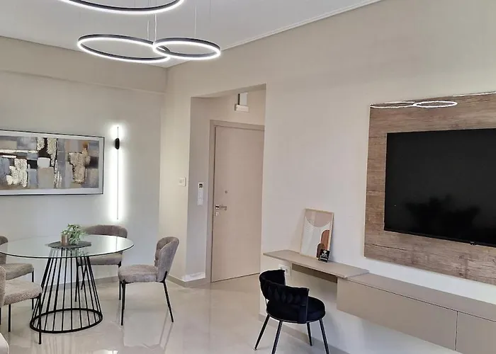 Avye, By Miorah Selections * 칼라마타