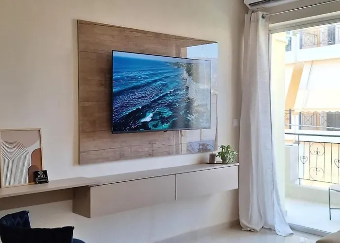 Avye, By Miorah Selections 칼라마타